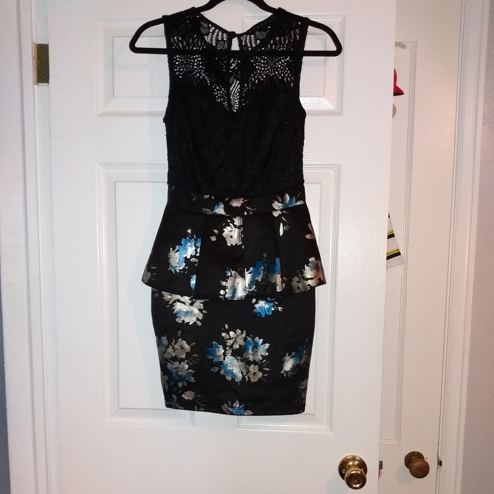 Sabora peplum dress
